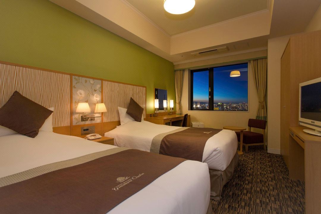 大阪蒙特利格拉斯米尔酒店城景标准双床房