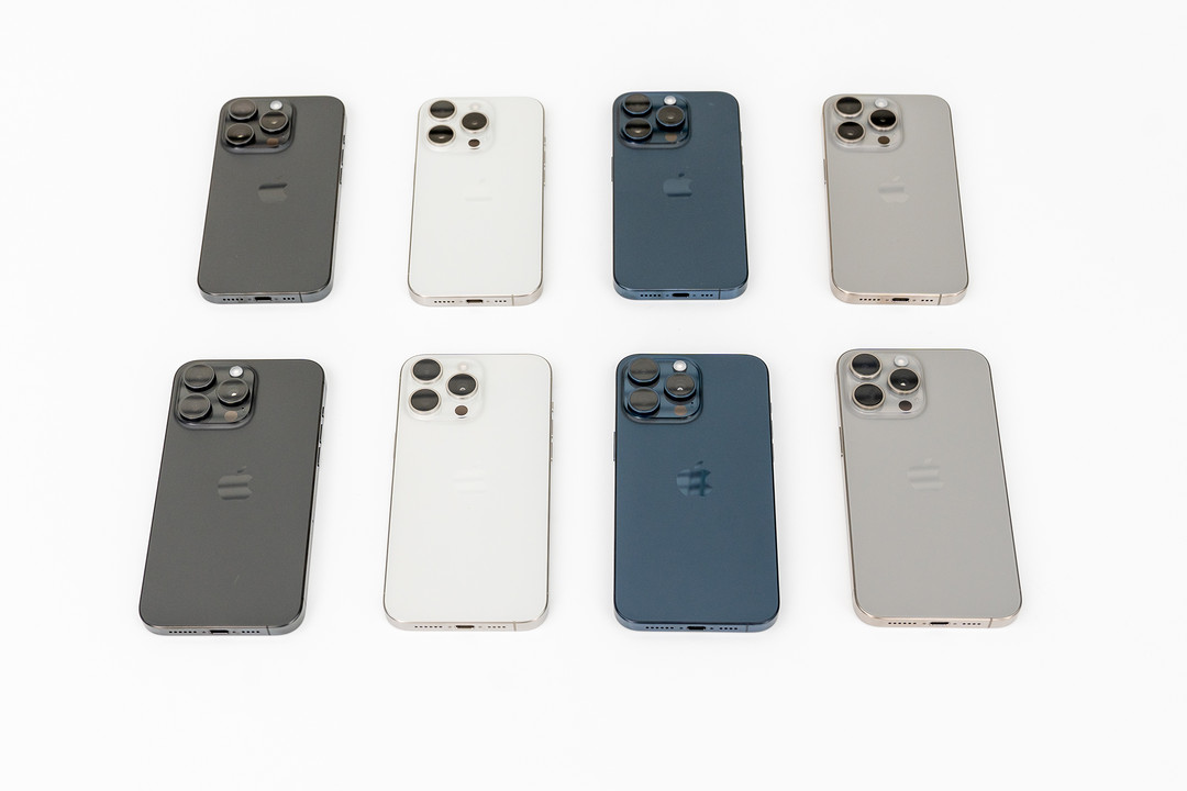 全部4种颜色的的iPhone 15 Pro和iPhone 15 Pro Max