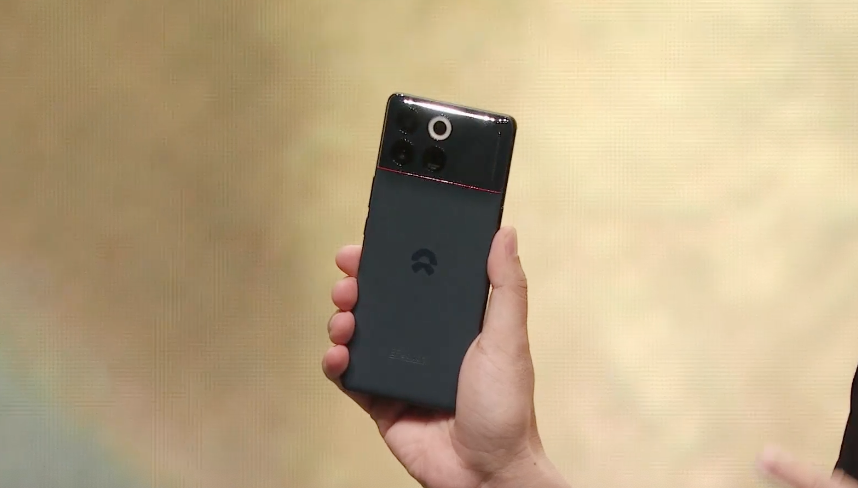 蔚来 NIO Phone 旗舰发布：骁龙8 Gen2领先版+三星E6屏、50MP三主摄