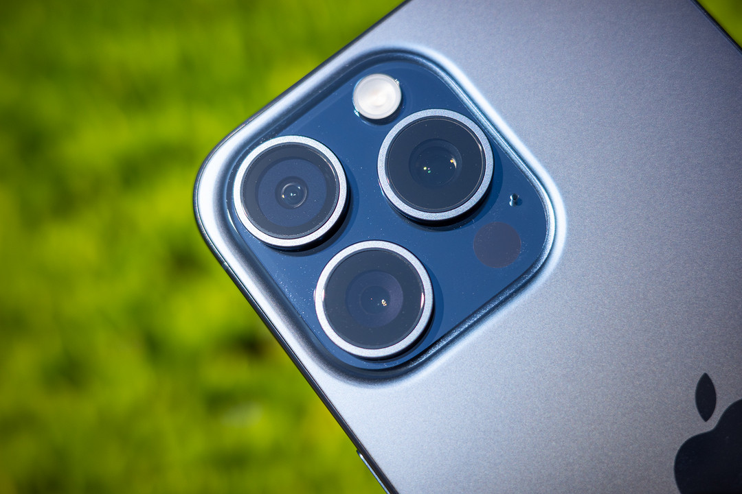 PhoneTalk：深度使用一个月，iPhone的拍照还能打吗？iPhone 15 Pro Max影像系统深度评测