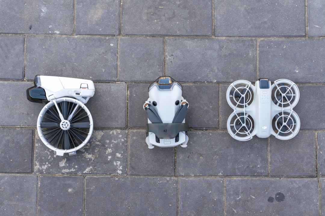 左：DJI Flip；中：DJI Mini 4 Pro；右：DJI Neo