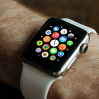 小米Watch 5手势操控实用吗，华为健康监测价值何在｜「智能手表」本周4篇好文推荐