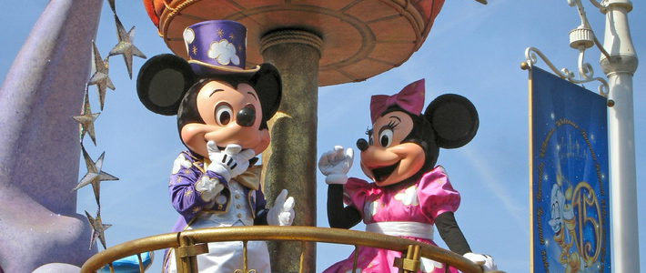 《疯狂动物城2》票房破38亿，迪士尼投资OpenAI10亿美元｜迪士尼本周大事