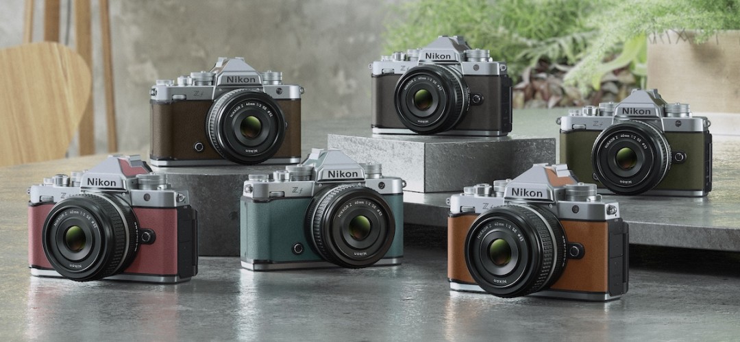 The new Nikon Zf silver model was officially released, with 3 new "premium appearance" skins